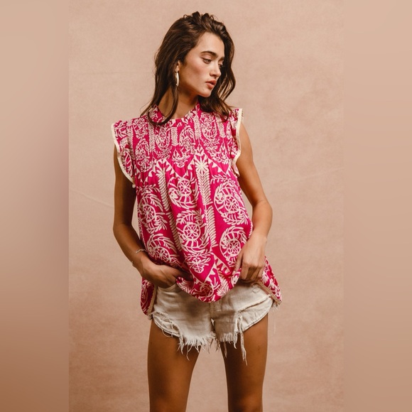 BiBi Printed Ruffle Sleeve Top - Picture 13 of 14